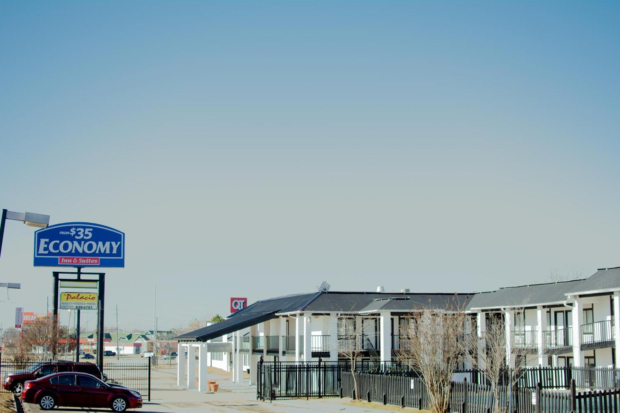 Economy Inn And Suites Tulsa Ngoại thất bức ảnh